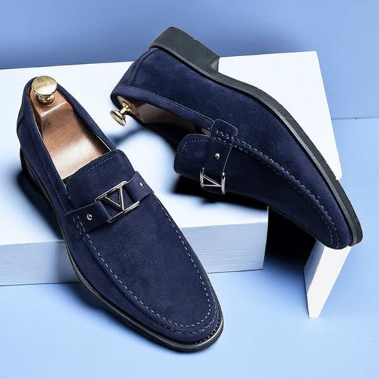 VIEATRA SUEDE LOAFERS